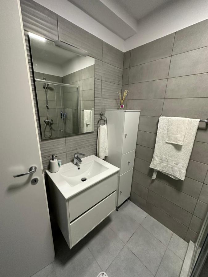 Studio 70 By Casa Del Mar Mamaia Luaran gambar